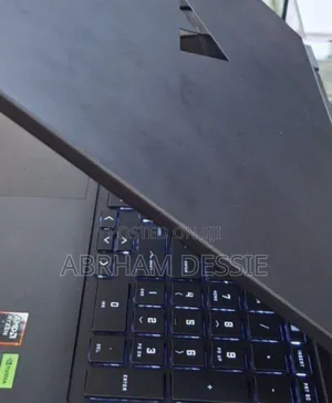 New Laptop HP Victus 16 8GB AMD Ryzen 7 SSD 512GB