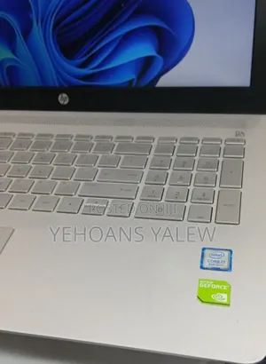 New Laptop HP Pavilion 14 8GB Intel Core I7 SSD 256GB