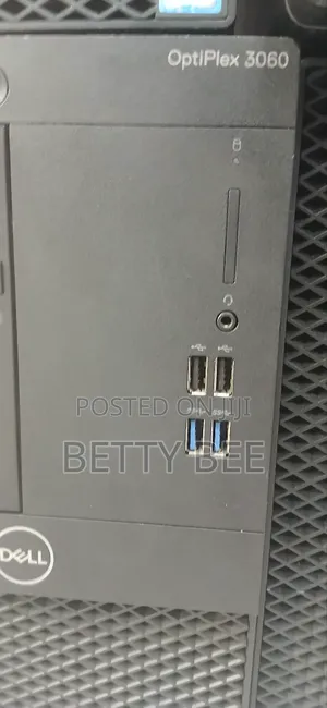 Desktop Computer Dell OptiPlex 3060 4GB Intel Core I5 HDD 1T
