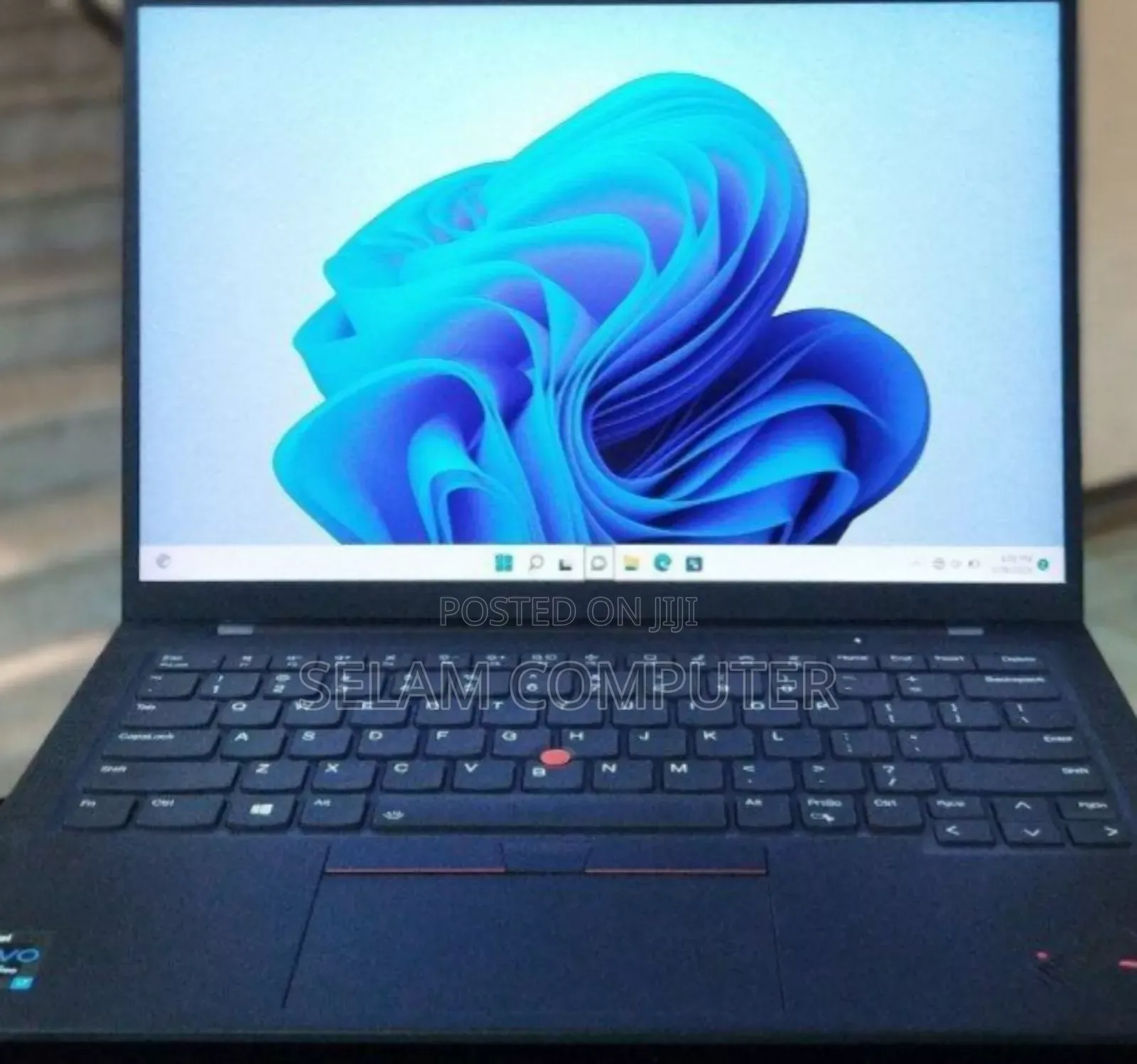 New Laptop Lenovo ThinkPad Yoga 16GB Intel Core I7 SSD 512GB