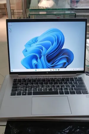 New Laptop HP EliteBook 845 G10 16GB AMD Ryzen 5 SSD 512GB