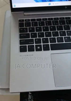 New Laptop HP EliteBook 845 G10 16GB AMD Ryzen 5 SSD 512GB