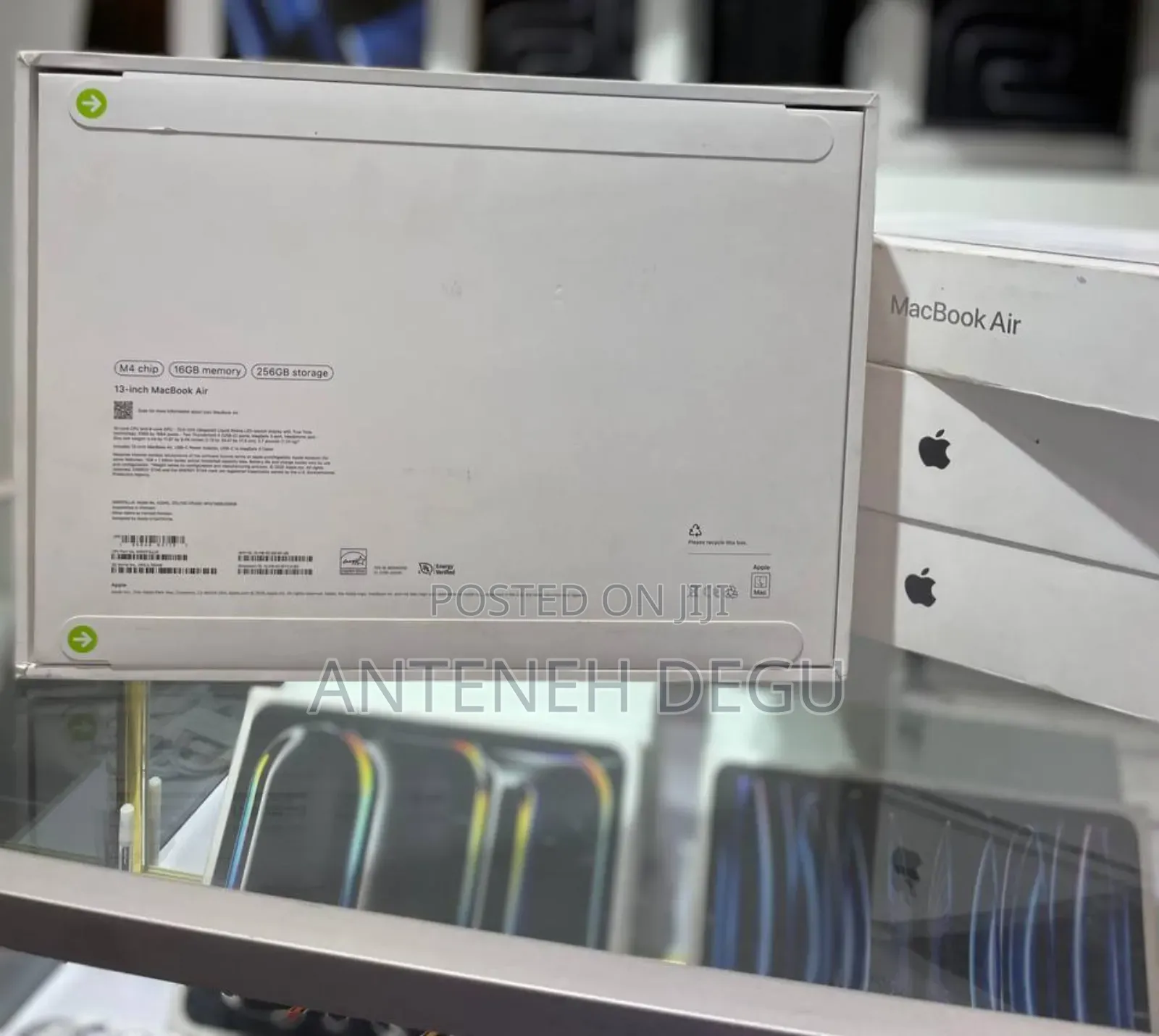 New Laptop Apple MacBook Air 16GB Apple M4 SSD 256GB