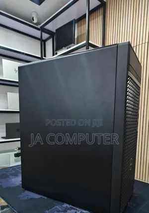 New Desktop Computer Dell Optiplex 7000 MT 16GB Intel Core I7 HDD 1T