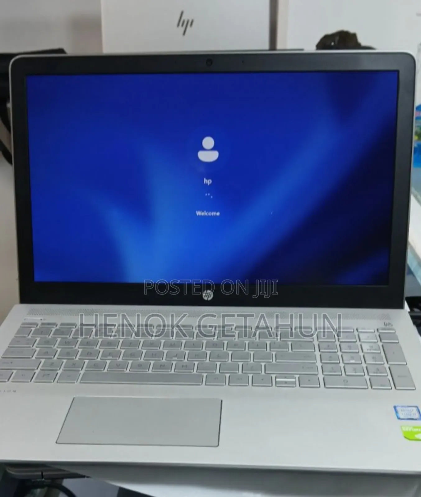 New Laptop HP Pavilion 15 8GB Intel Core I7 SSD 256GB