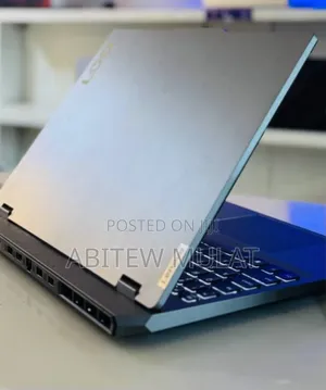 New Laptop Lenovo LOQ 15ARP9 16GB AMD Ryzen 5 SSD 512GB