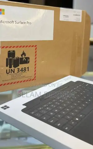 New Microsoft Surface Pro 16GB Qualcomm Snapdragon X Plus SSD 512GB