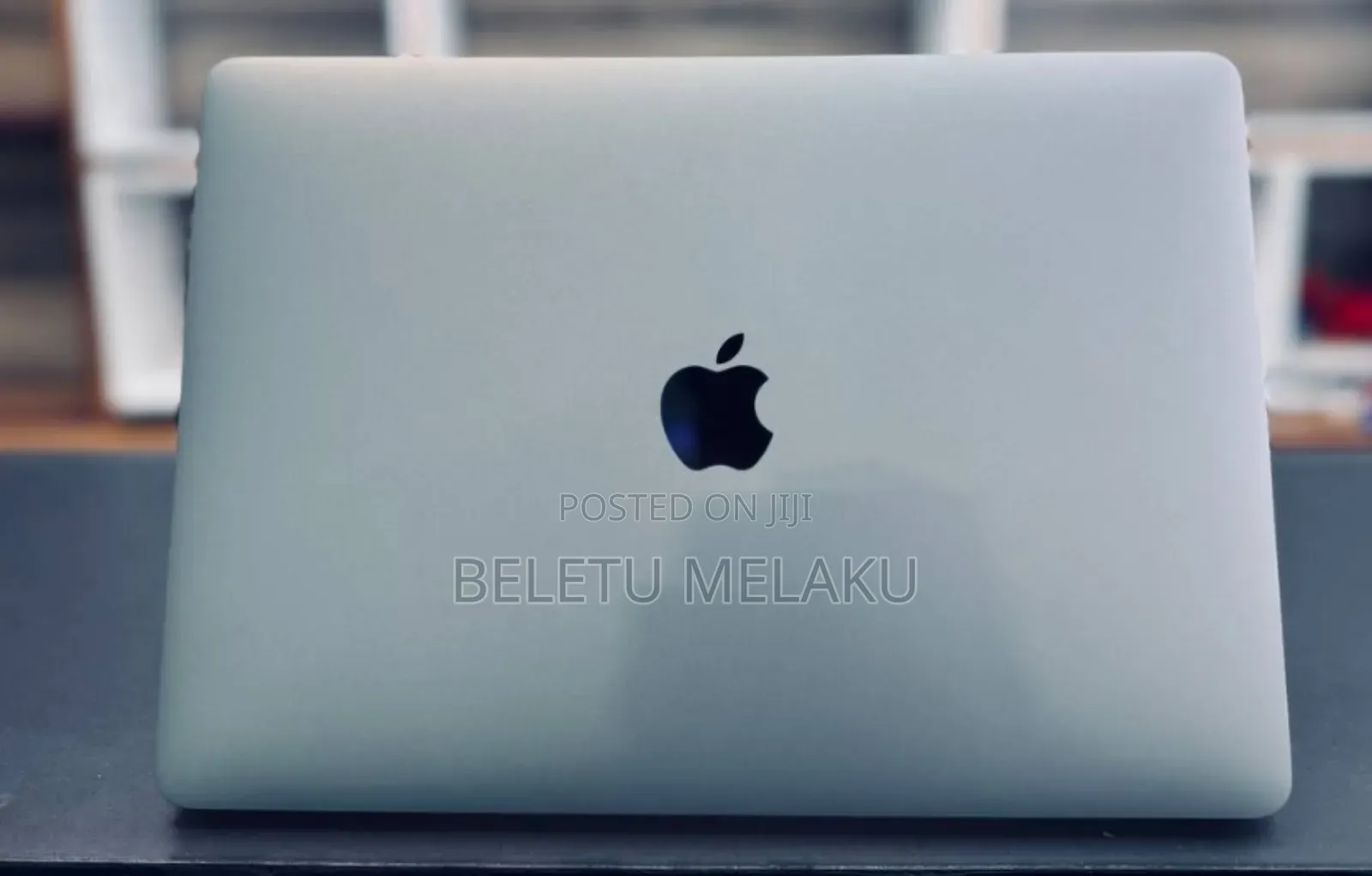 New Laptop Apple MacBook Pro 2017 8GB Intel Core I5 SSD 256GB