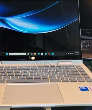 New Laptop HP Envy X2 8GB Intel Core I5 SSD 512GB