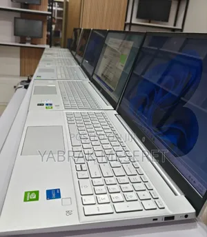 Photo - New Laptop HP Pavilion 15 16GB Intel Core I5 SSD 512GB