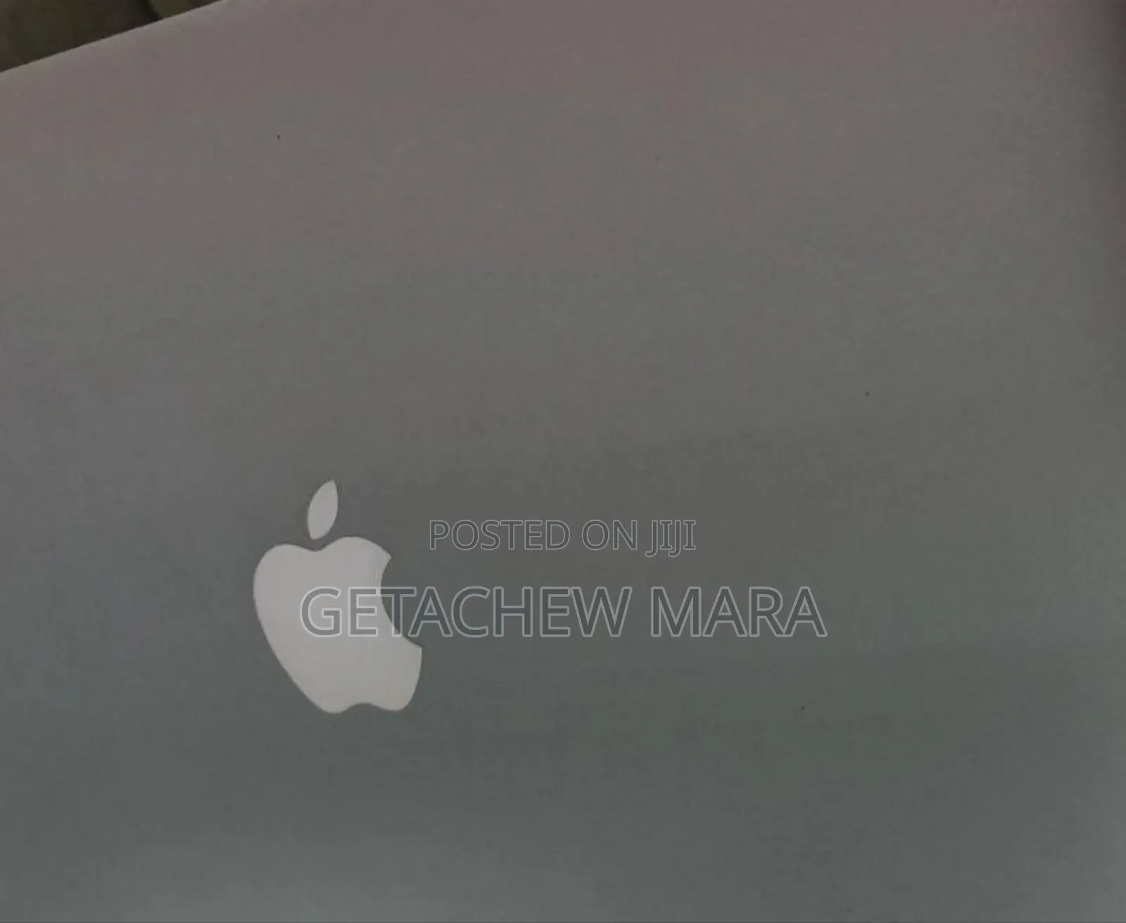 New Laptop Apple MacBook Air 2022 M2 8GB Intel Core I7 SSD 512GB