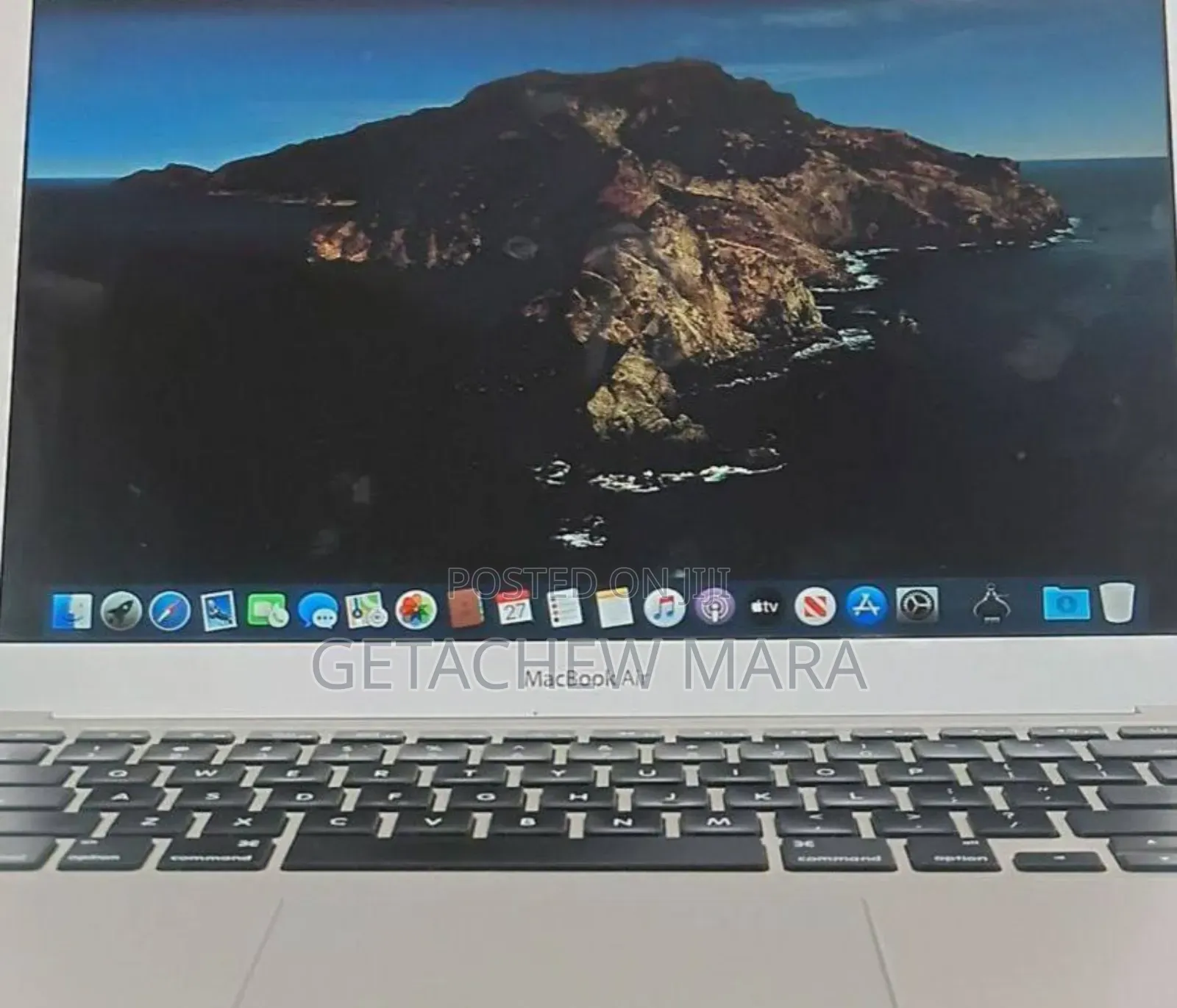 New Laptop Apple MacBook Air 2022 M2 8GB Intel Core I7 SSD 512GB