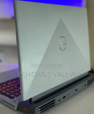 New Laptop Dell G15 5511 16GB AMD Ryzen 7 SSD 512GB
