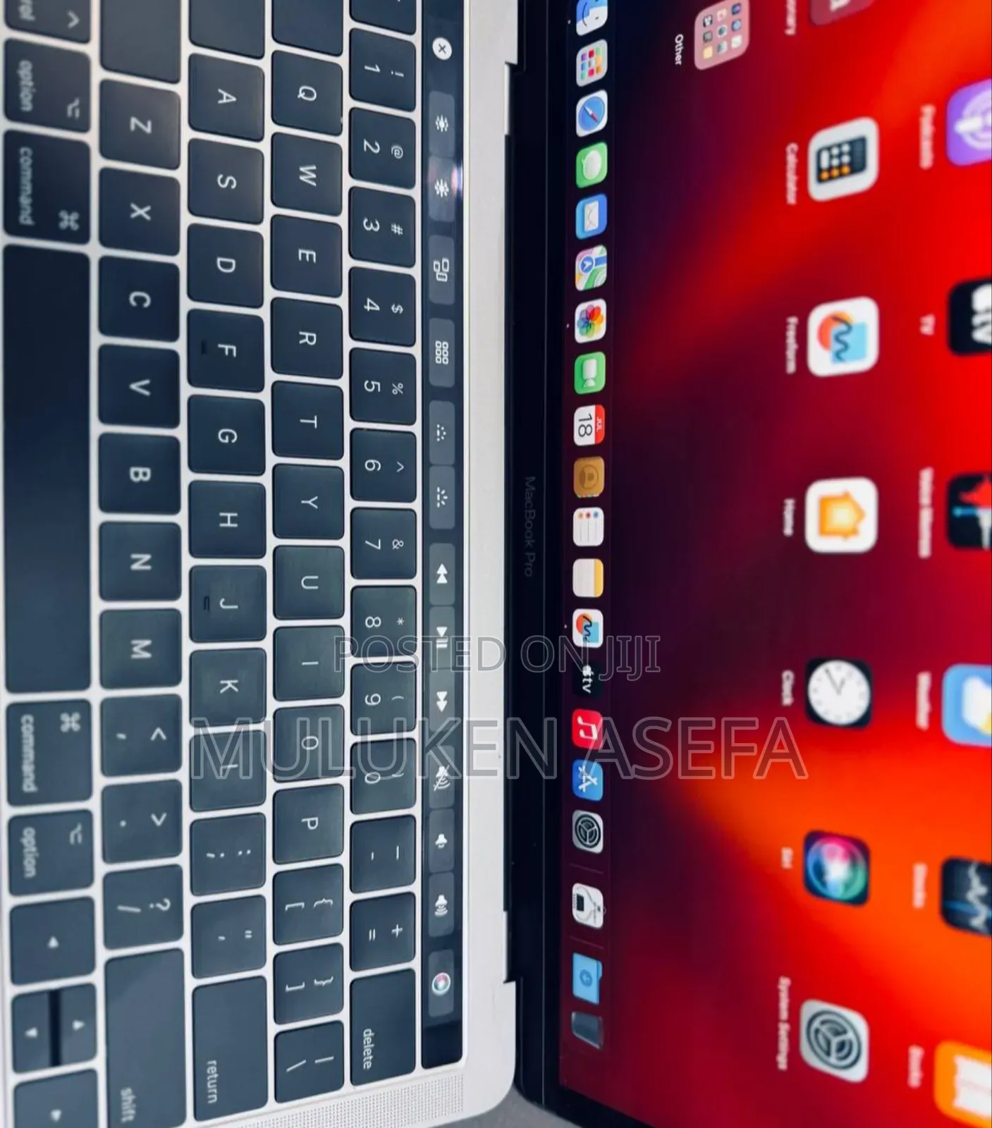 New Laptop Apple MacBook Pro 2017 8GB SSD 256GB