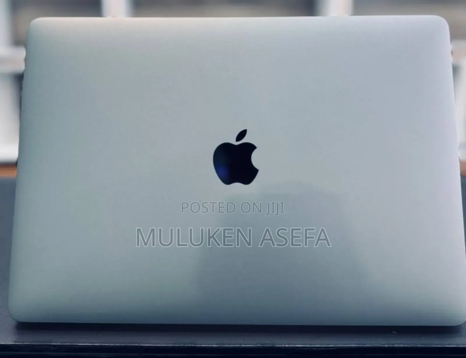 New Laptop Apple MacBook Pro 2017 8GB SSD 256GB