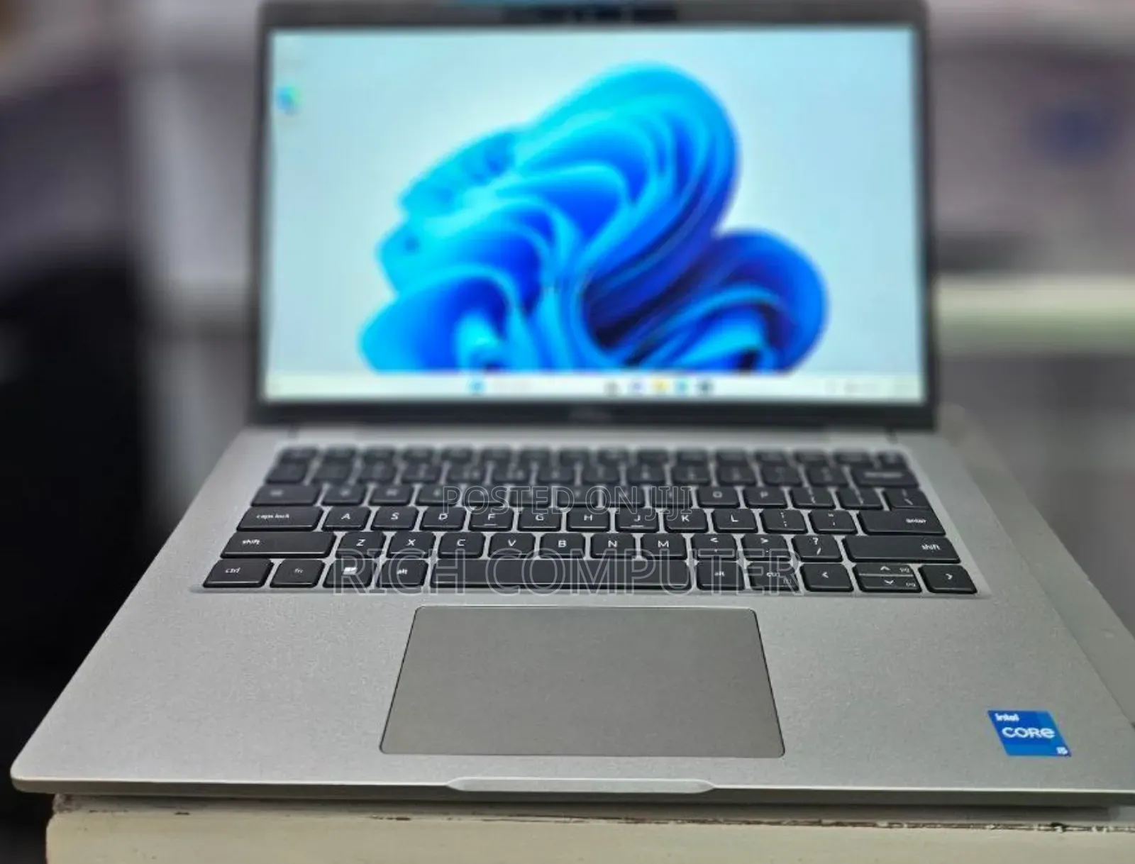 New Laptop Dell Latitude 5310 16GB Intel Core I5 SSD 512GB