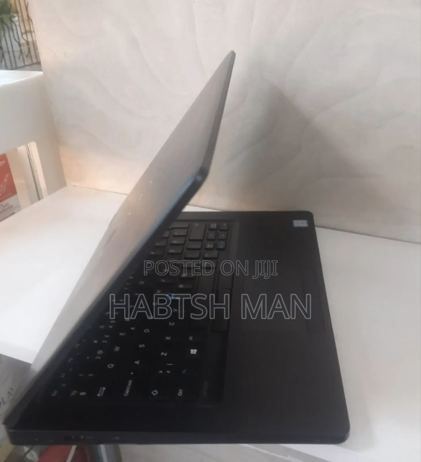 New Laptop Dell Latitude 5310 8GB Intel Core I5 SSD 128GB