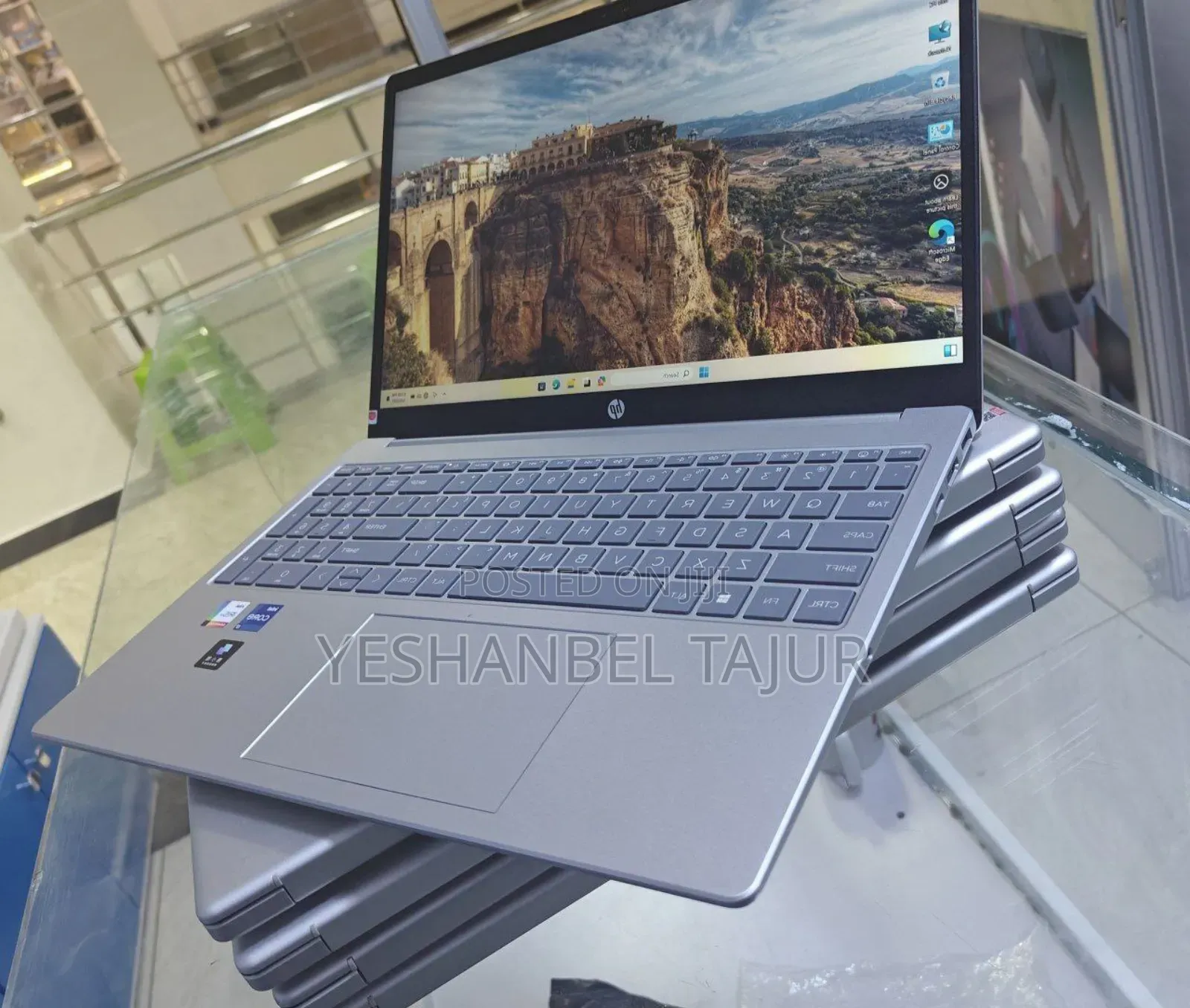 New Laptop HP Stream Notebook 16GB Intel Core I5 SSD 1T