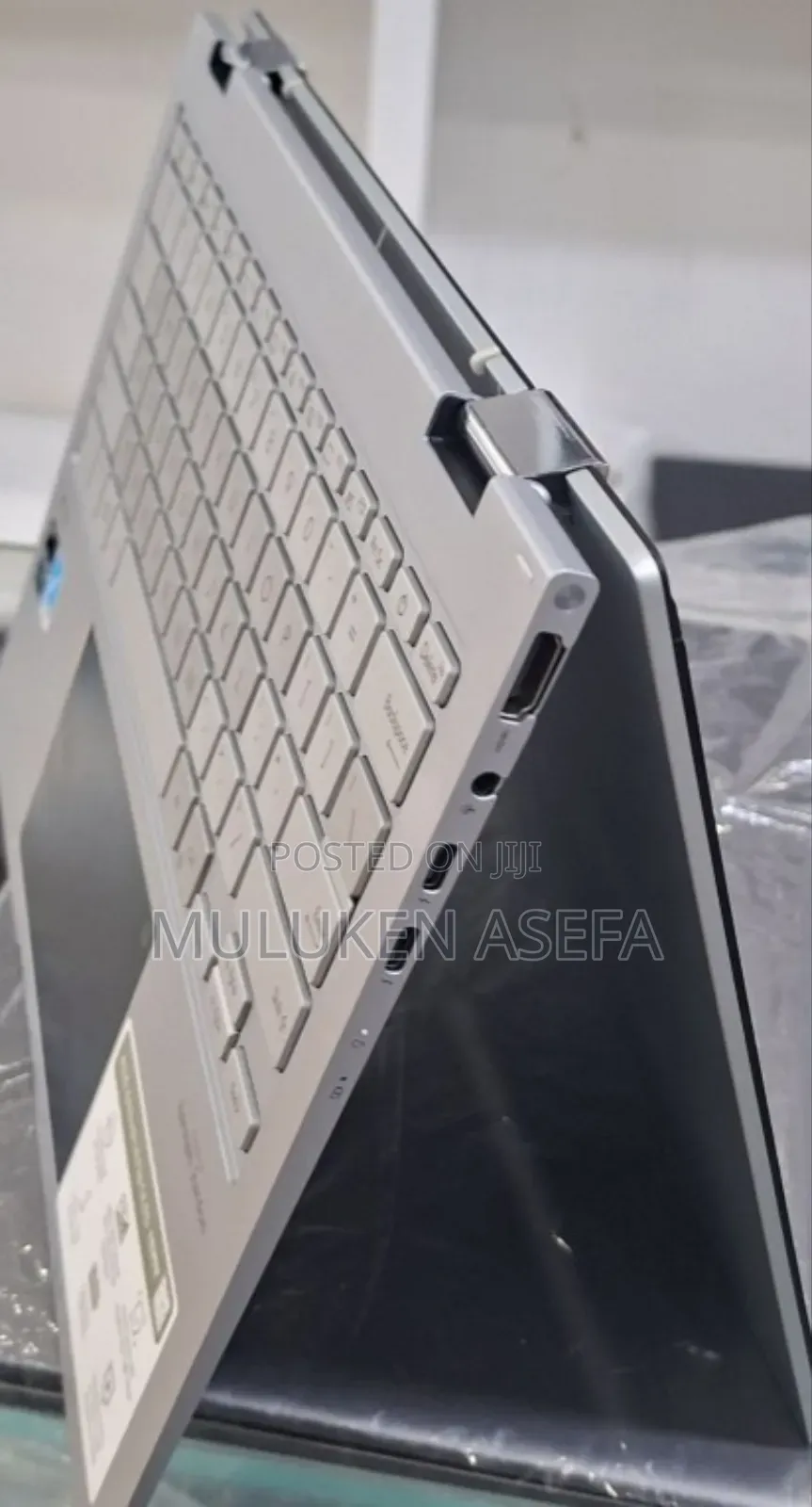 New Laptop Asus ZenBook Flip 14 UX461UN 16GB Intel Core I7 SSD 1T