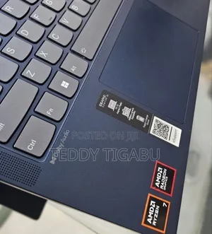 New Laptop Lenovo 16GB AMD Ryzen 7 SSD 1T