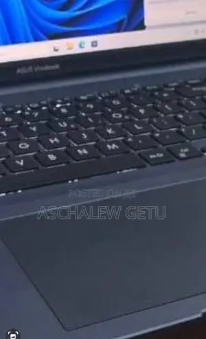 New Laptop Asus VivoBook 15 X505BA 4GB Intel Core I7 SSD 512GB