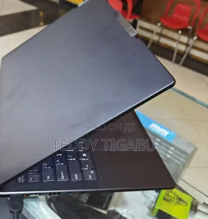 New Laptop Lenovo Yoga 9i 32GB Intel Core I9 SSD 1T