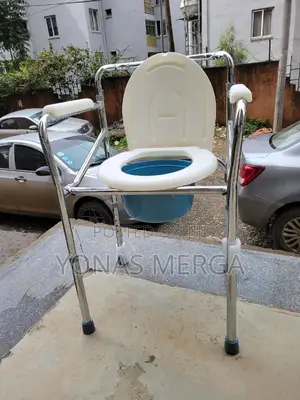 Photo - 【3 in 1 Multifunction】Toilet Chair灾ظadjusted in 5 Steps Pot