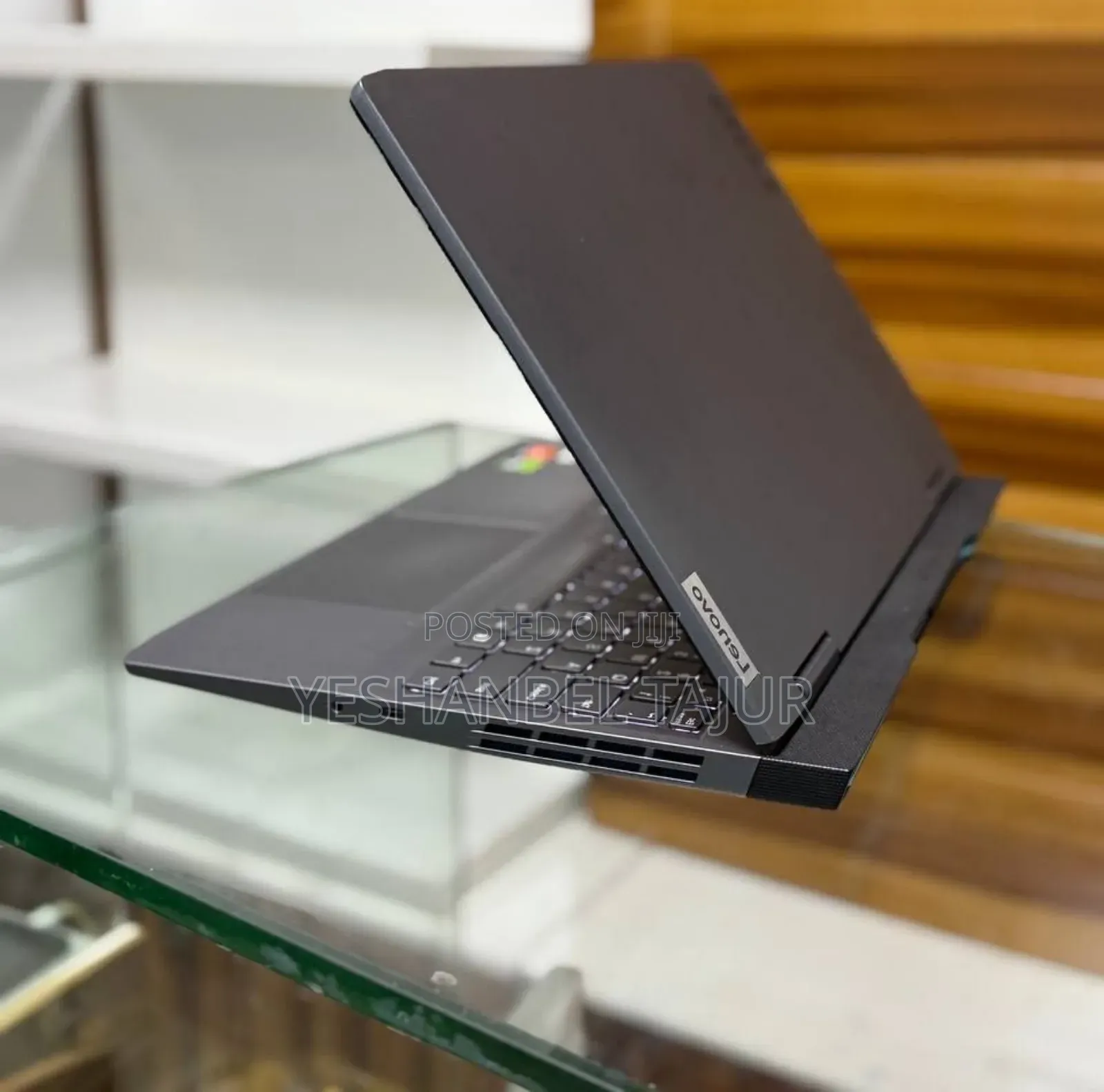 New Laptop Lenovo Legion 5 16GB AMD Ryzen 7 SSD 512GB
