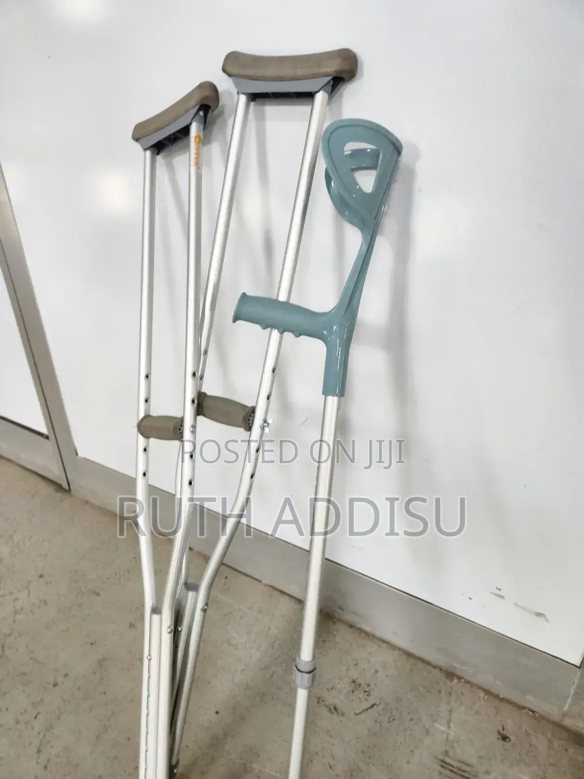 Crutches寫作crutches袸我crutches鴦你crutches褓了crutches殲滅crutches