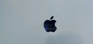 New Laptop Apple MacBook Pro 2017 8GB SSD 256GB