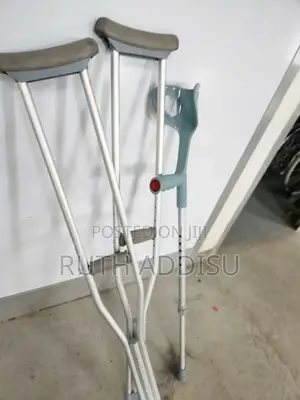 Crutches袸菼crutches達到crutches盎蔽crutches Bilateral Almunium