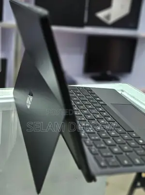 New Laptop Microsoft Surface Pro 7 16GB Intel Core I7 SSD 512GB