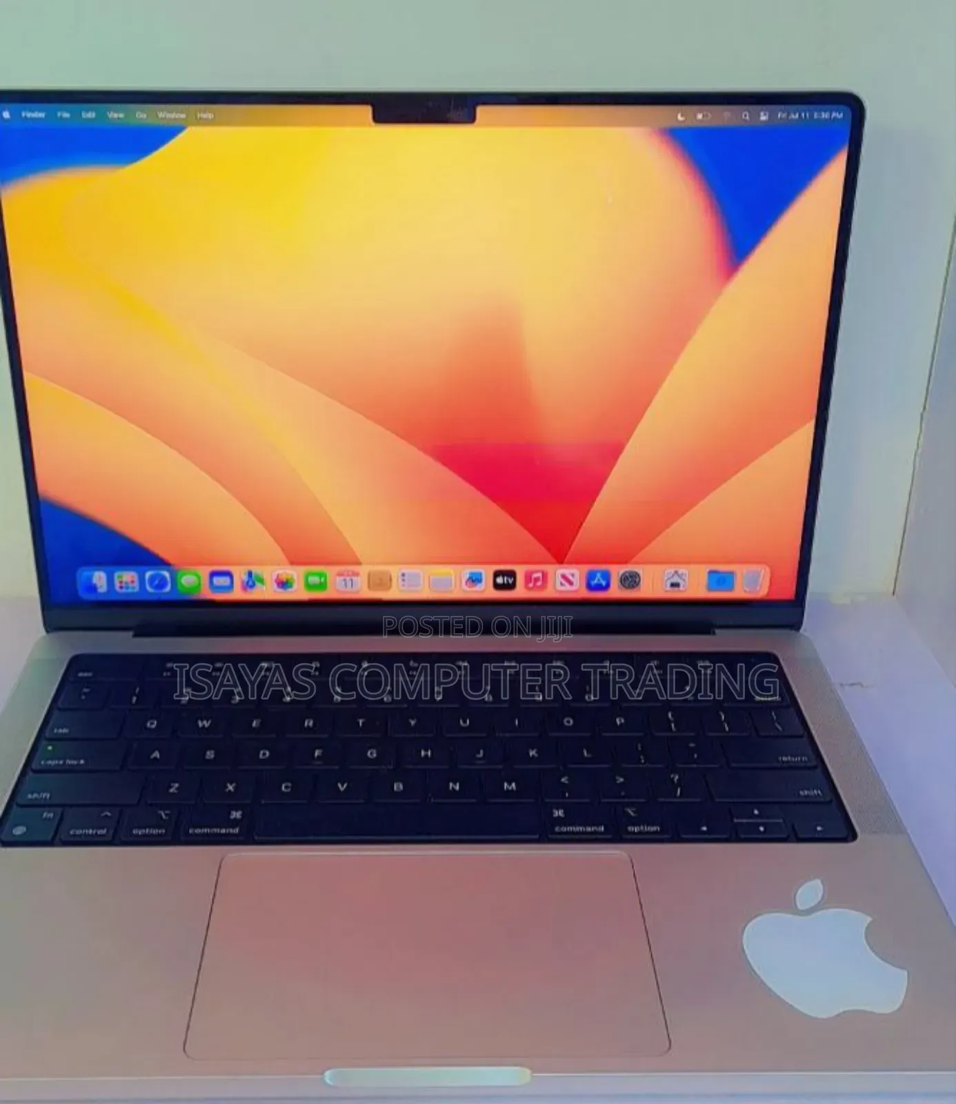 New Laptop Apple MacBook Pro 2021 M1 16GB SSD 512GB