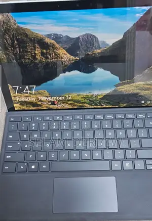 Photo - New Laptop Microsoft Surface Pro 7 16GB Intel Core I7 SSD 256GB