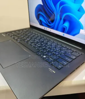 New Laptop Asus ZenBook UX21E 16GB Intel Core I7 SSD 512GB