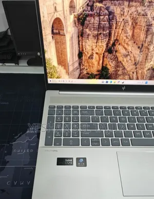 New Laptop HP Pavilion 15 16GB Intel Core Ultra 7 SSD 1T