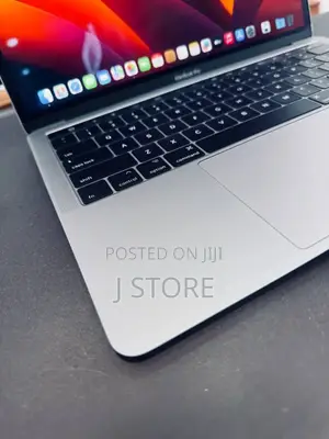 Photo - Laptop Apple MacBook 2017 8GB Intel Core I5 SSD 256GB