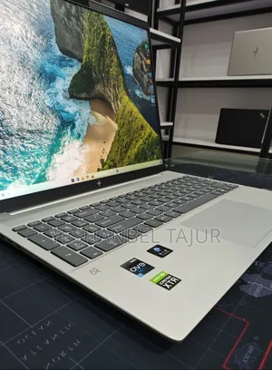 New Laptop HP Pavilion 15 16GB Intel Core I7 SSD 512GB