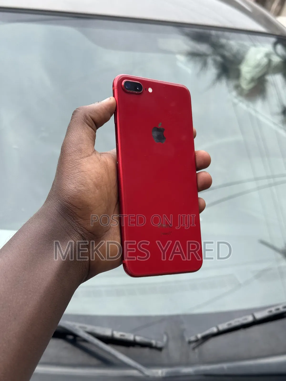 New Apple iPhone 8 Plus 64 GB Red