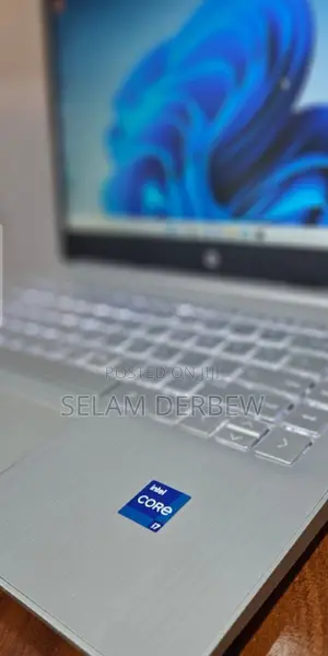 New Laptop HP Stream Notebook 8GB Intel Core I7 SSD 512GB