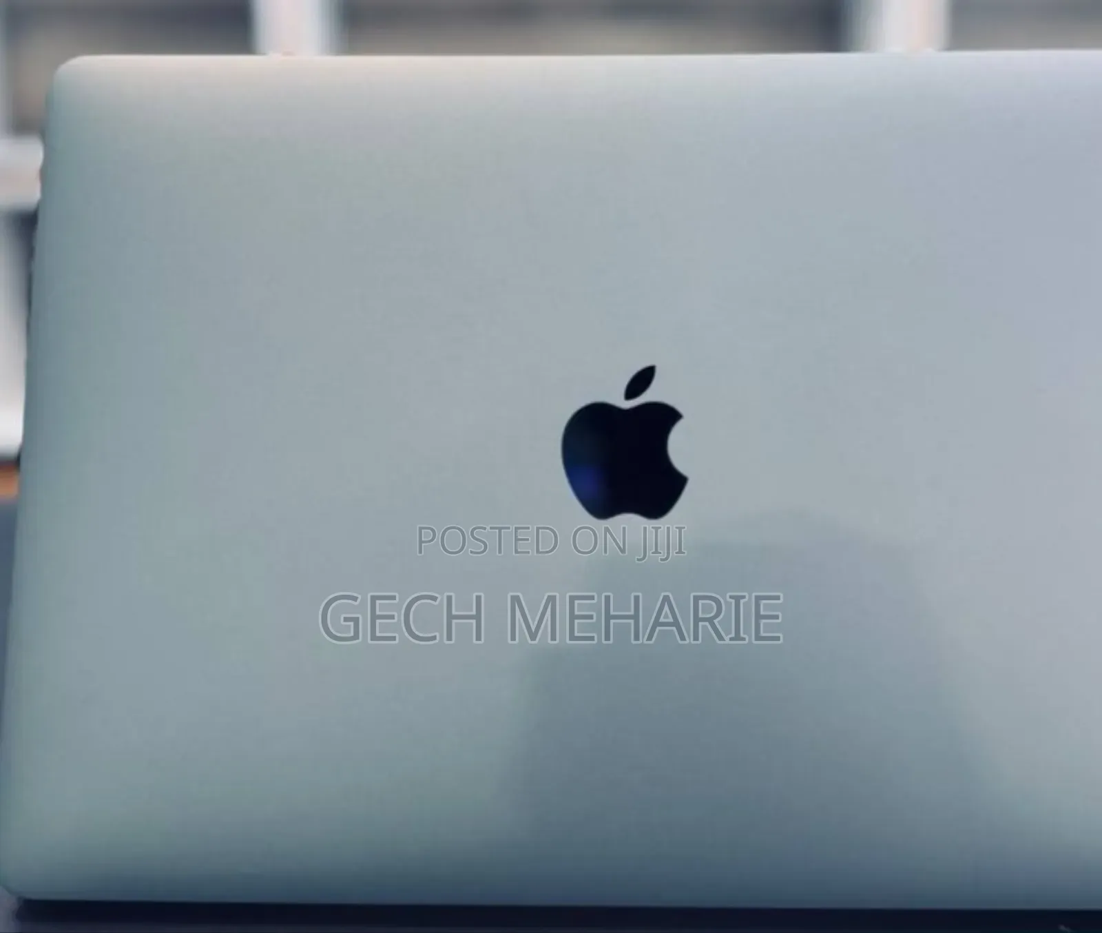 New Laptop Apple MacBook Pro 2017 8GB Intel Core I5 SSD 256GB