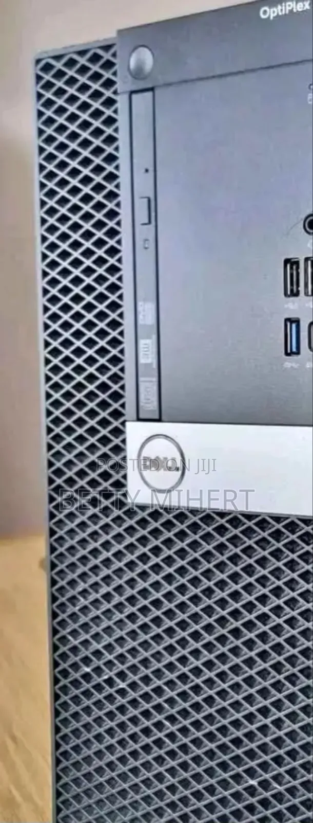 Desktop Computer Dell OptiPlex 3070 8GB Intel Core I5 HDD 1T