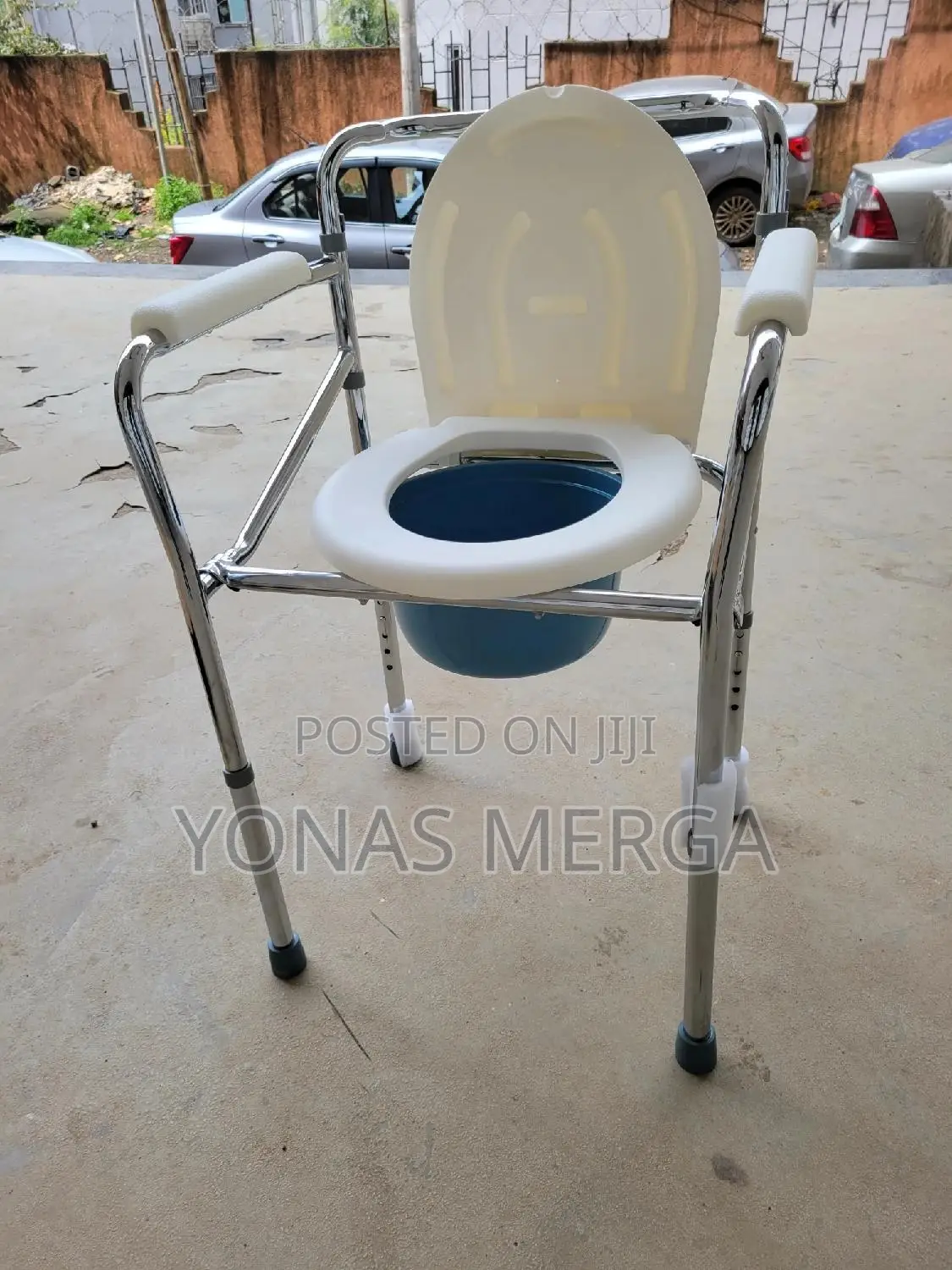 Commode Pot朔٧multi-Function:The Chairةةtoilet Chair豆0toilet