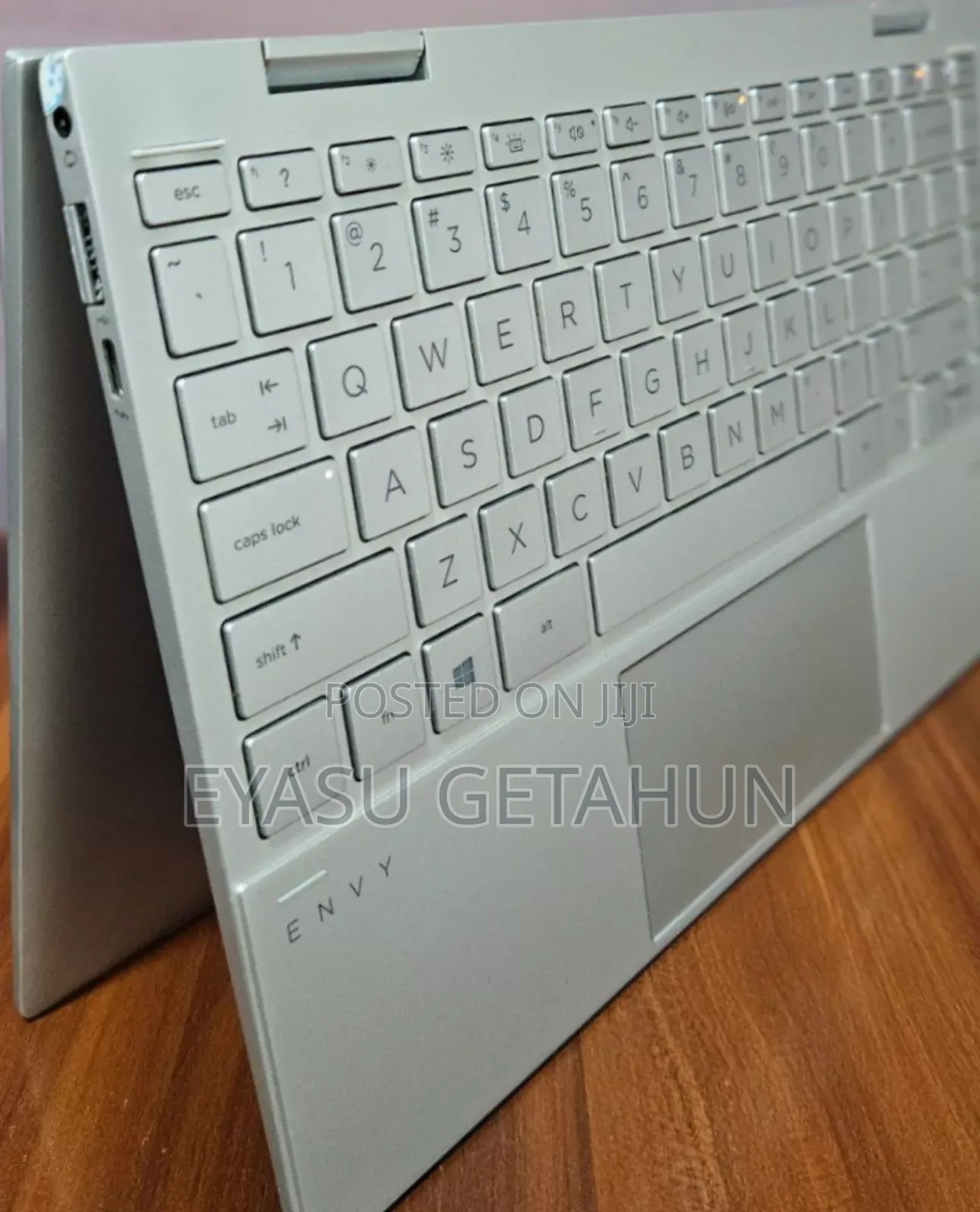 New Laptop HP Envy X360 8GB Intel Core I7 SSD 512GB