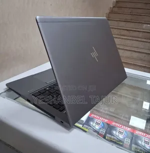 New Laptop HP ZBook Studio 16GB Intel Core I7 SSD 512GB