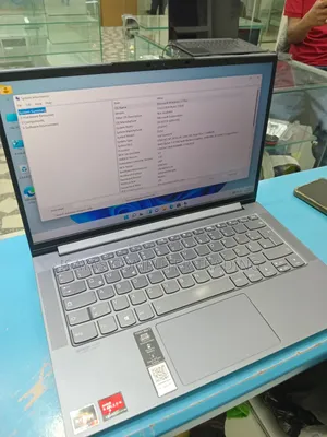 Photo - New Laptop Lenovo ThinkPad Yoga 16GB AMD Ryzen 7 SSD 1T