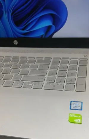 New Laptop HP Pavilion 15 8GB Intel Core I7 HDD+SSD 1T