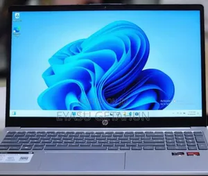 New Laptop HP Stream Notebook 8GB AMD Ryzen 5 SSD 512GB