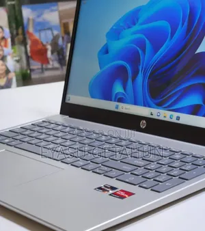 New Laptop HP Stream Notebook 8GB AMD Ryzen 5 SSD 512GB