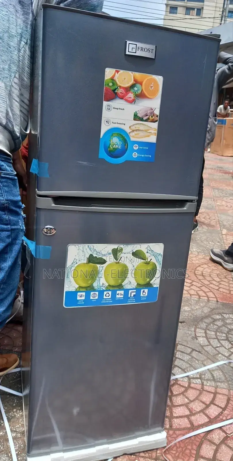 Frost Refrigerator 205